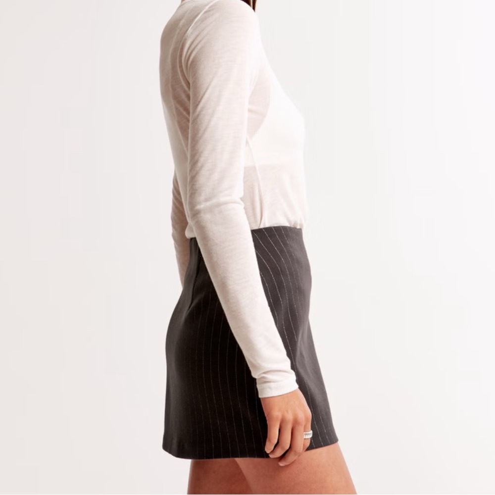 Last Chance! Abercrombie & Fitch Scarlett mini skort / skirt M